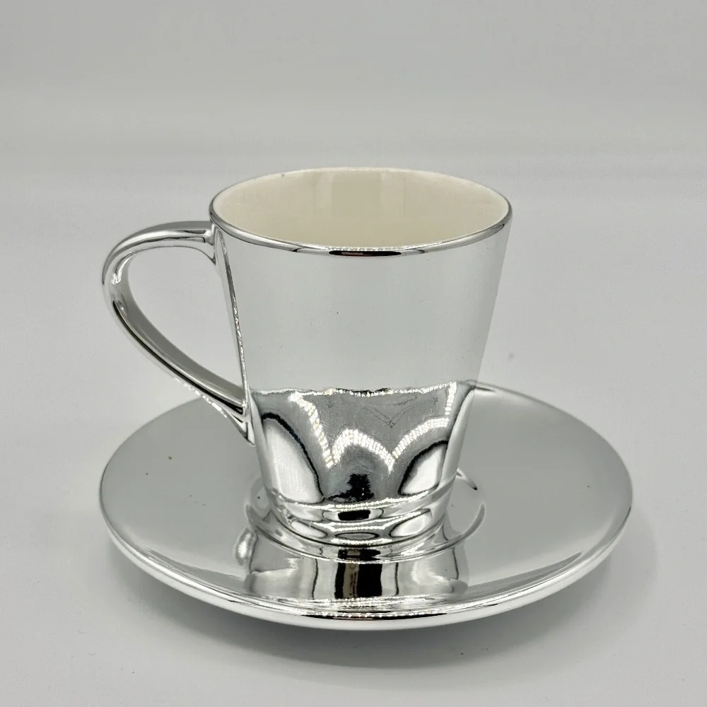 Starbucks | 2013 Silver & Red Mini Holiday Mug Plate Demi Espresso Set - Picture 2 of 11